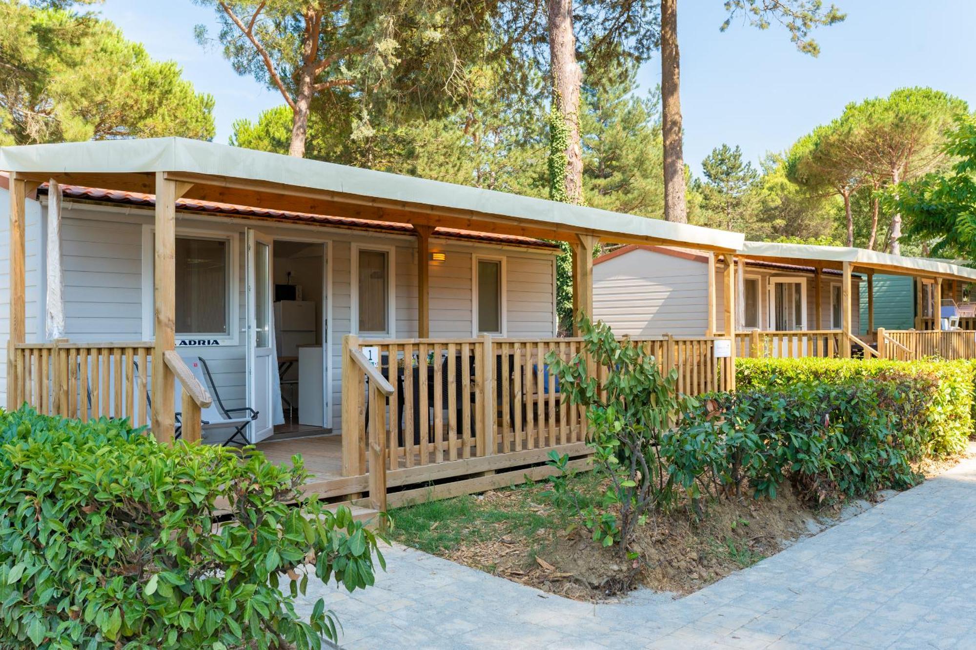 מאג'ונה Trasimeno Glamping Resort מראה חיצוני תמונה